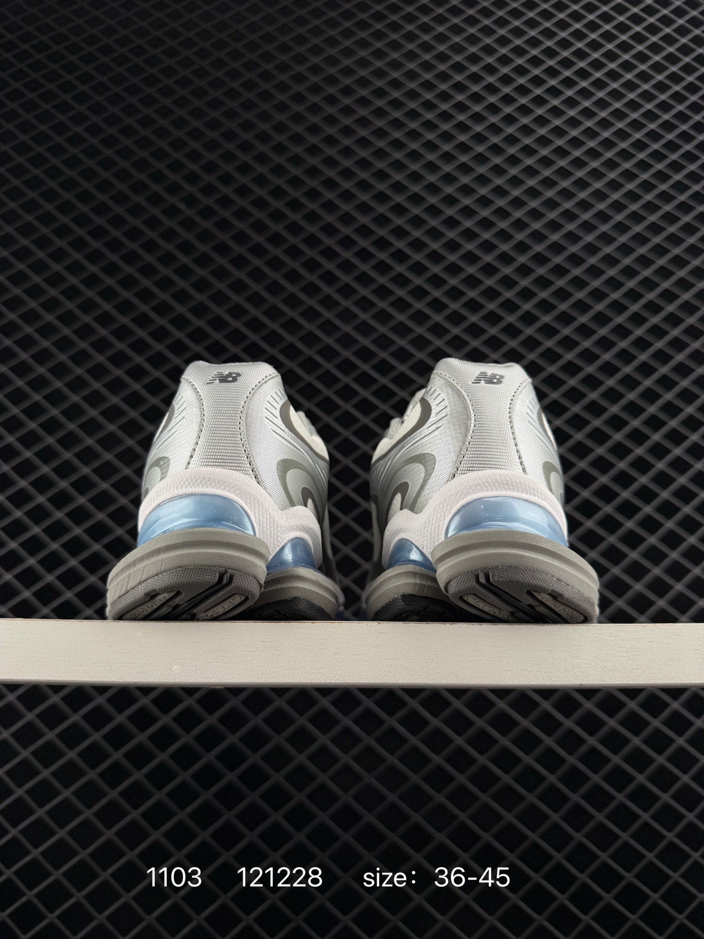 New Balance 2000 NB2000